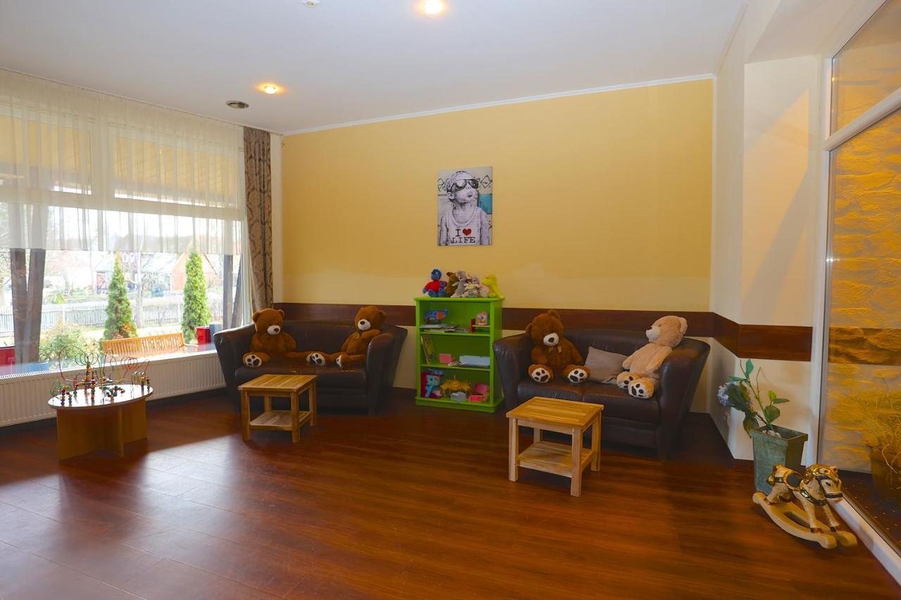 Carea Harz Hotel อัลโรเดอ ภายนอก รูปภาพ
